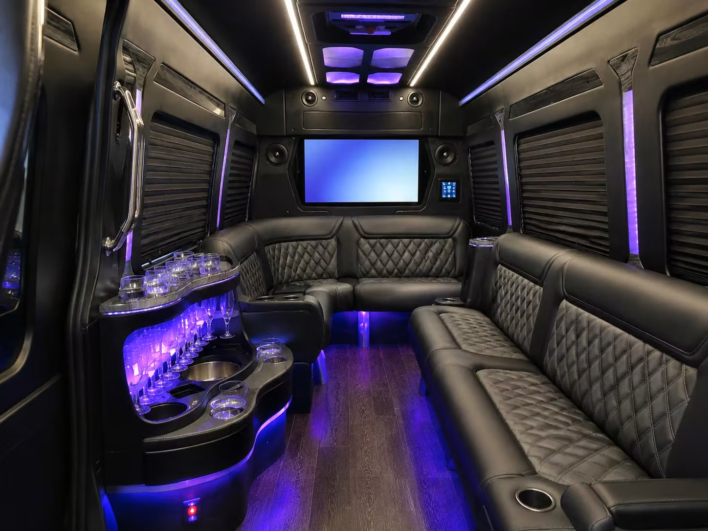 let a long distance bus handle the drive from allen to oklahoma city or beyond